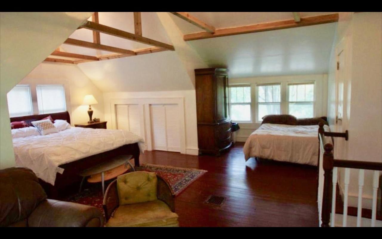 Country House On 1 Acre 4 Beds Great For Events Or A Quiet Weekend! Independence Eksteriør billede