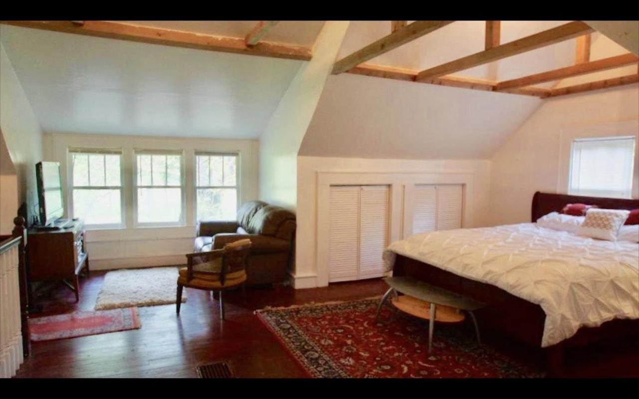 Country House On 1 Acre 4 Beds Great For Events Or A Quiet Weekend! Independence Eksteriør billede